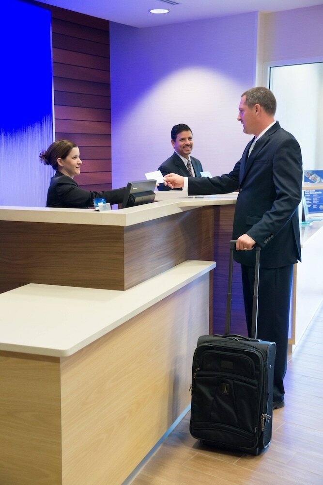 Фото Fairfield Inn & Suites Orlando Int'l Drive/Convention Center