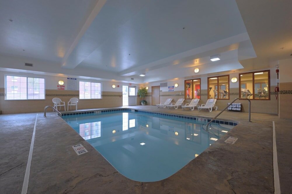 Фото Country Inn & Suites by Radisson, Washington at Meadowlands, Pa