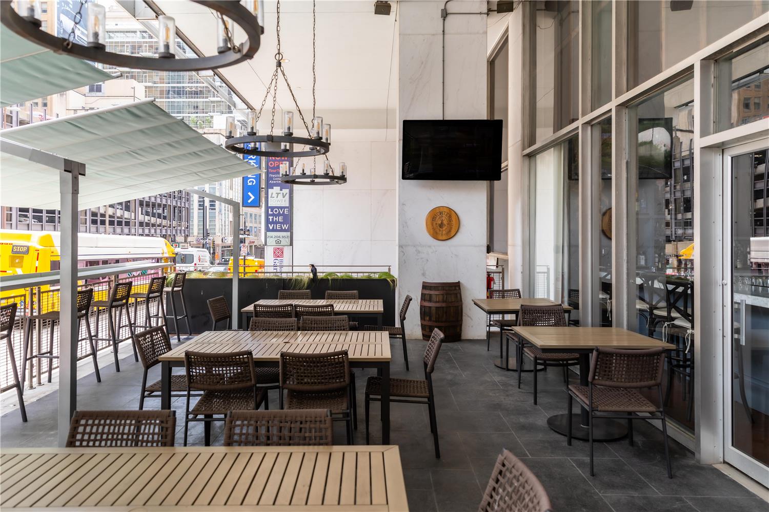 Фото Hilton Garden Inn Downtown Dallas