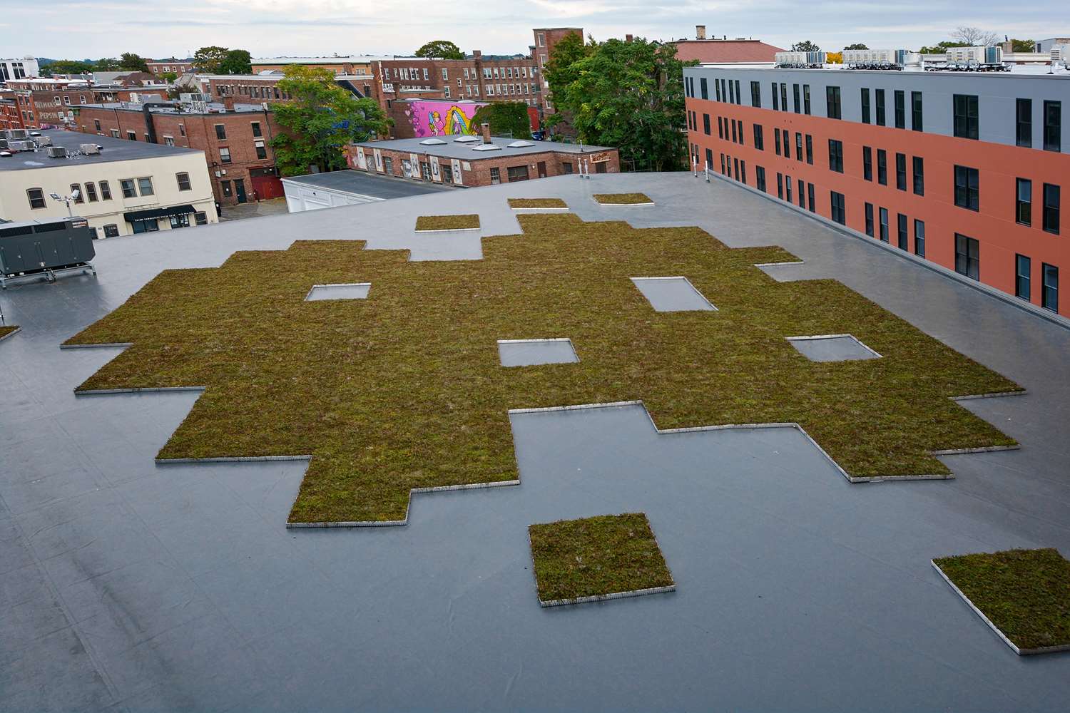 Фото Hampton Inn Salem Boston