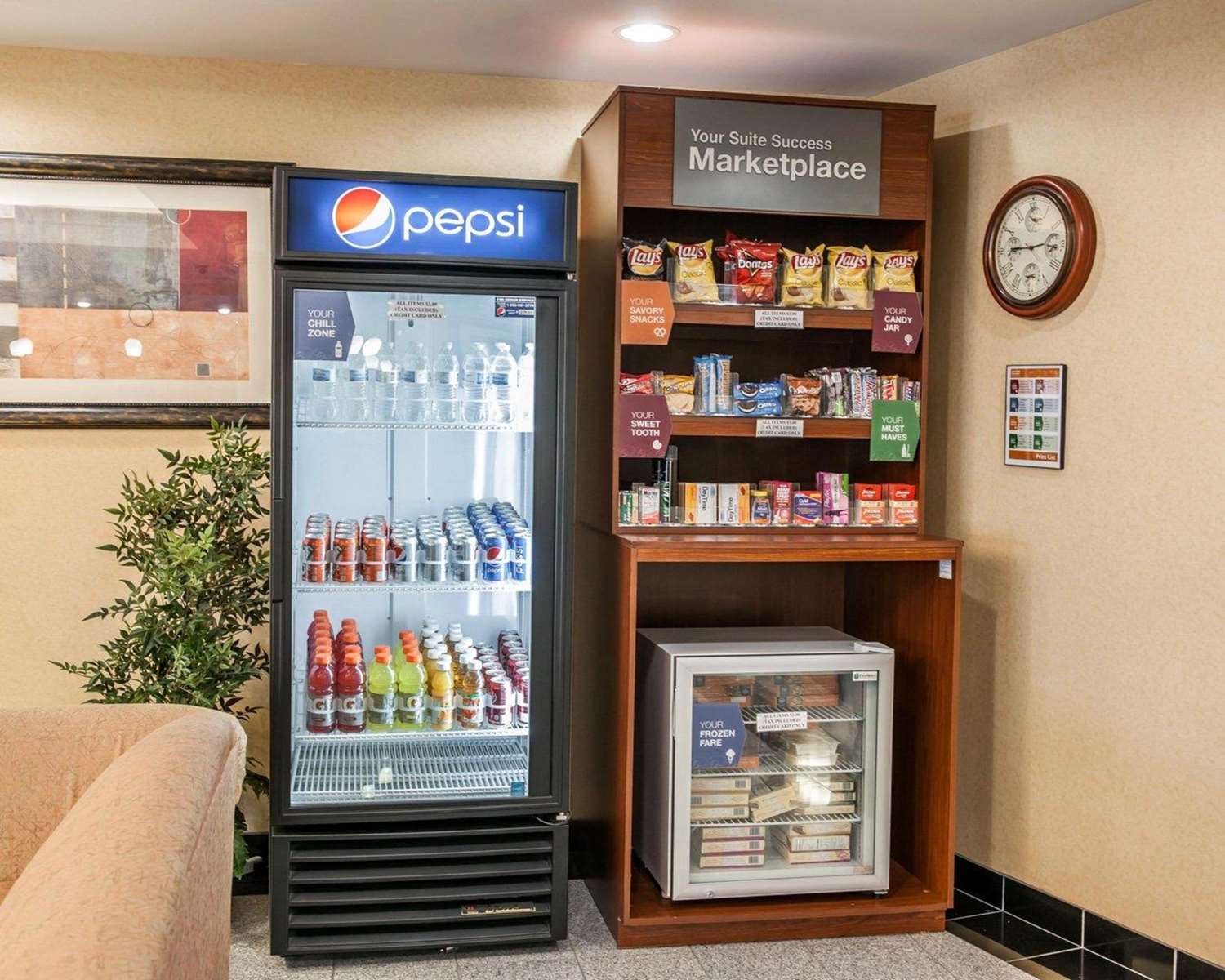 Фото Comfort Suites near Indianapolis Airport