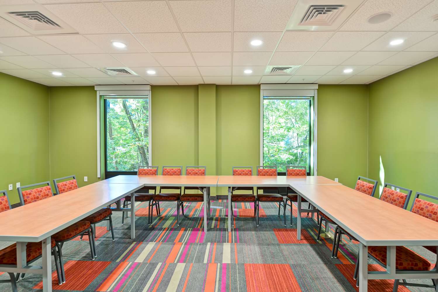 Фото Home2 Suites by Hilton Stafford Quantico