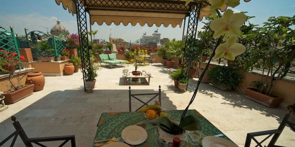 Фото Exclusive Terrace Largo Argentina