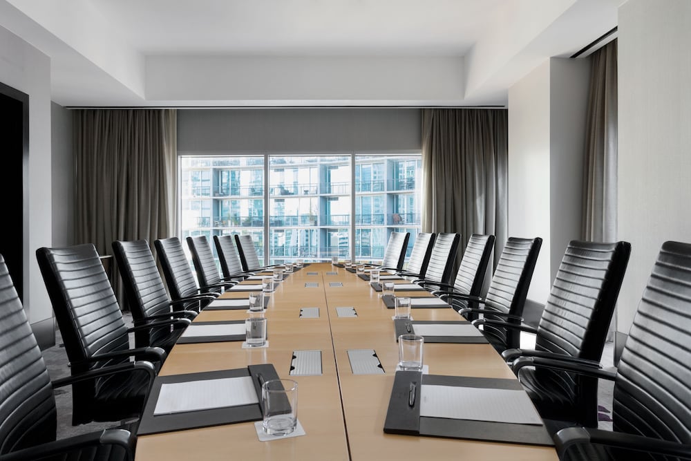 Фото Loews Atlanta Hotel