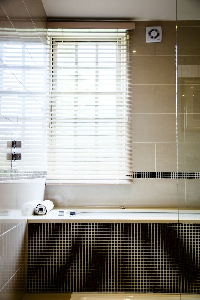 Фото Brockencote Hall Hotel