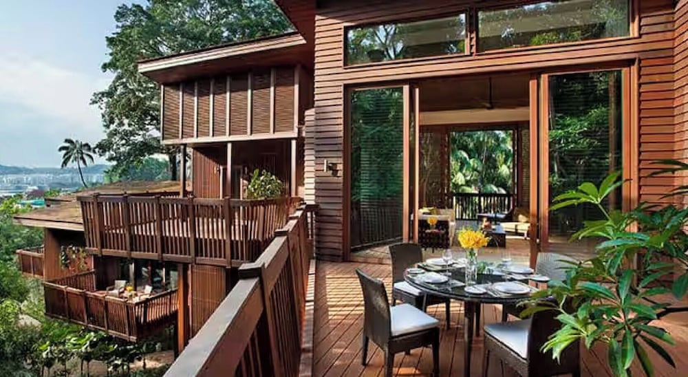 Фото Resorts World Sentosa - Equarius Villas