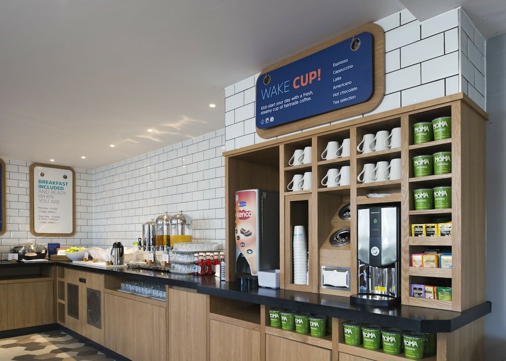 Фото Holiday Inn Express Edinburgh - Leith Waterfront, an Ihg Hotel