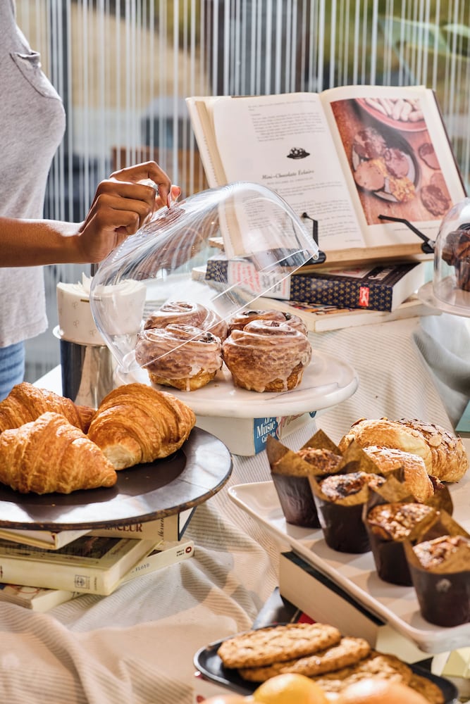 Фото Shashi Hotel Mountain View, an Urban Resort