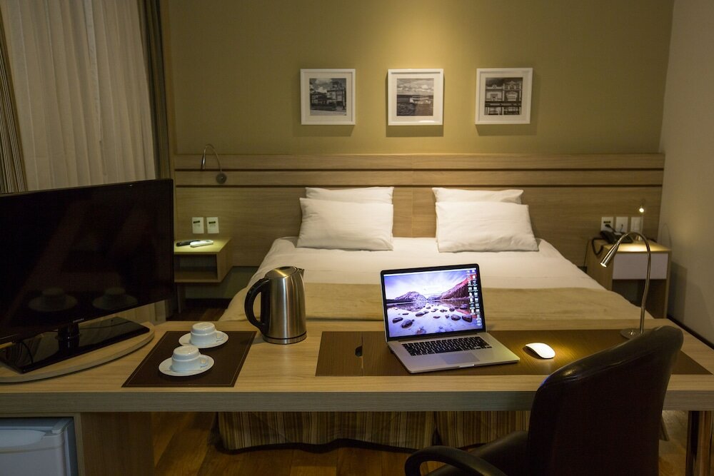 Фото Hotel Intercity Manaus