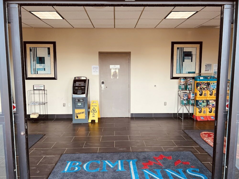 Фото BCMInns Lloydminster