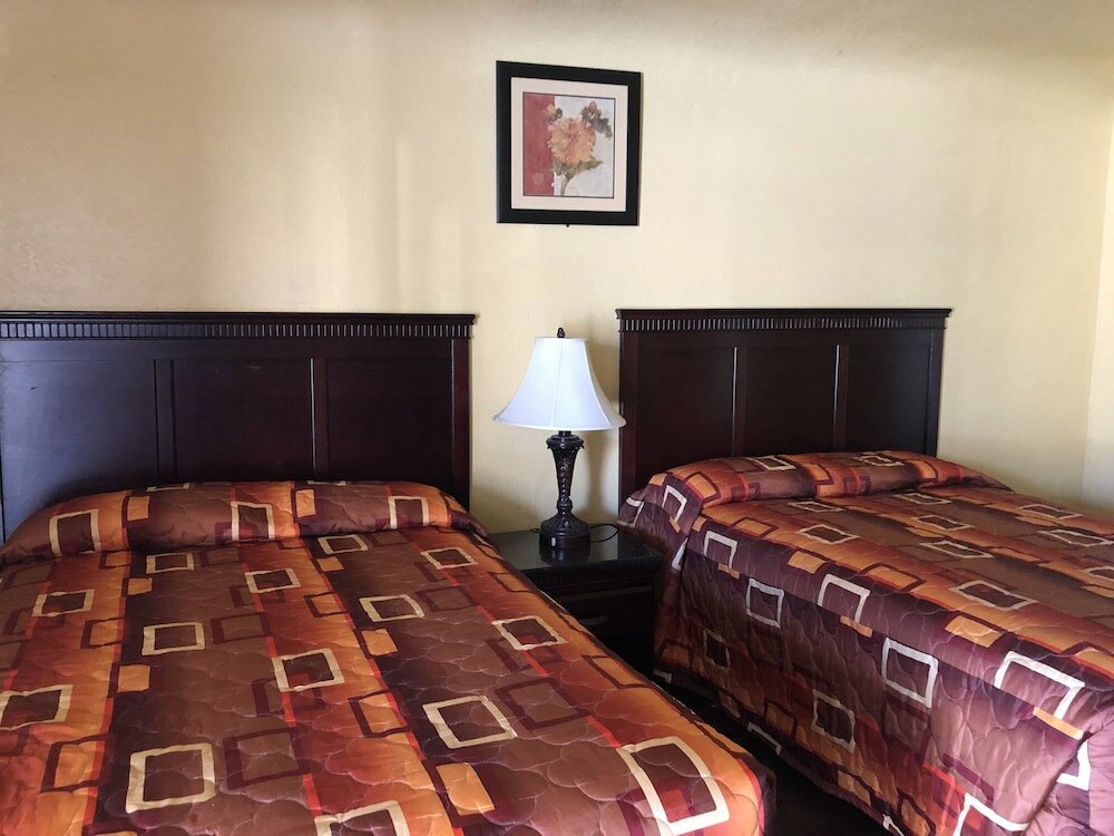 Фото Economy Inn