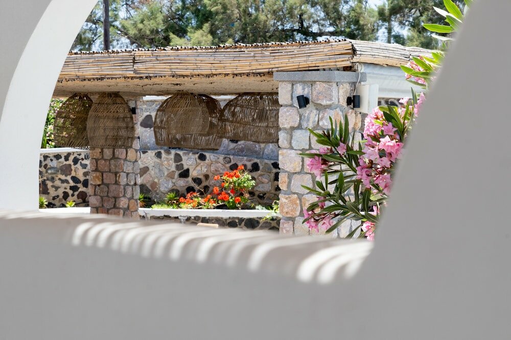 Фото Symmetry Suites