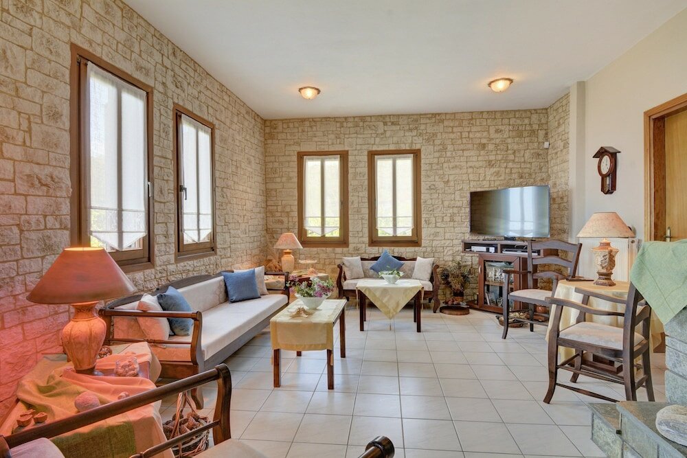 Фото Hotel Agnadi-Horefto