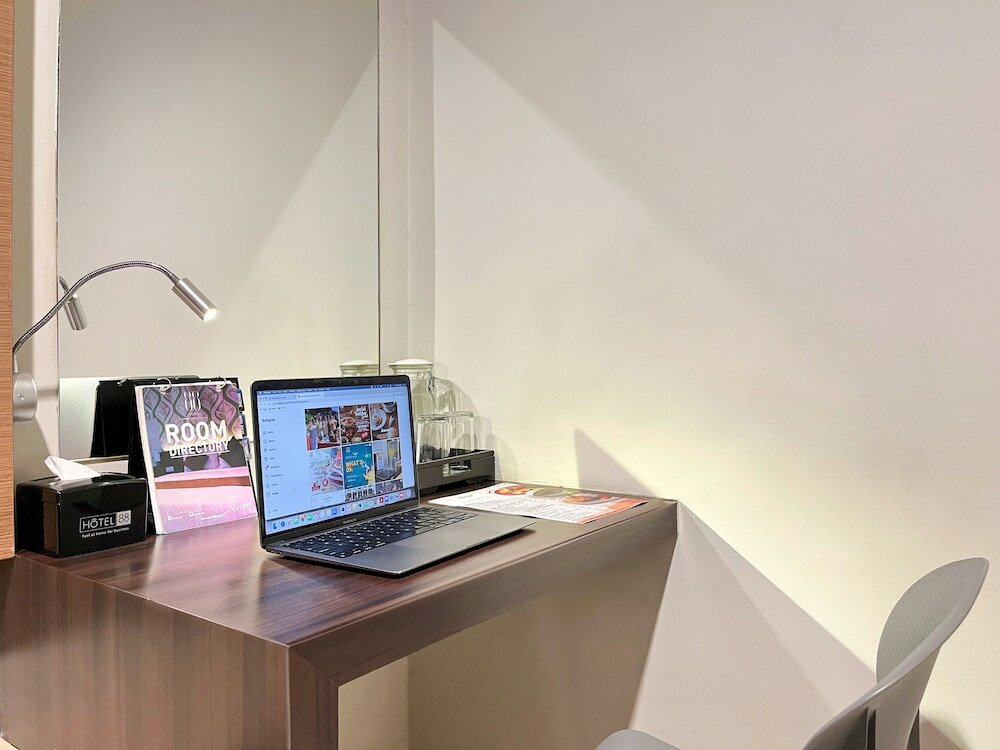 Фото Hotel 88 Embong Kenongo