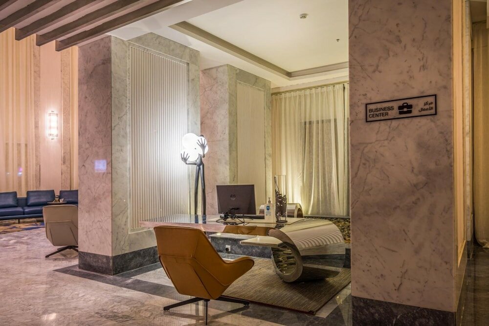 Фото Grand Plaza Hotel