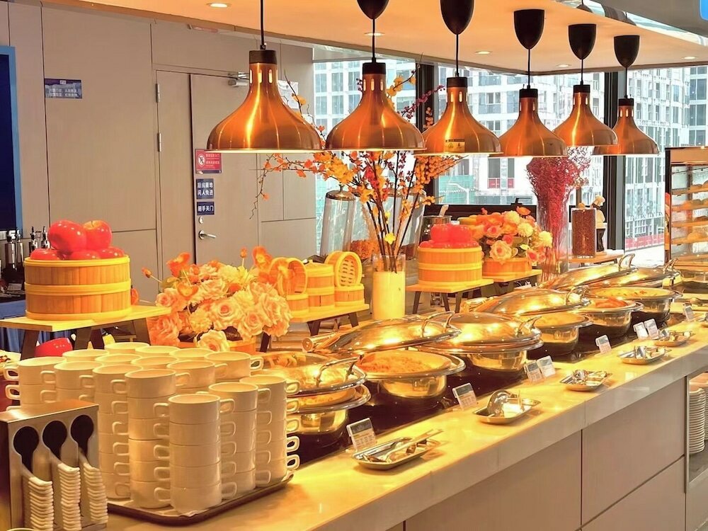 Фото Holiday Inn Express: Shenzhen Longhua