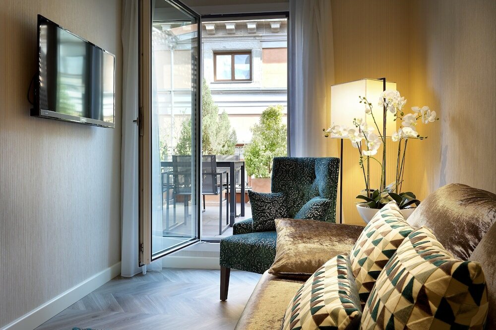 Фото Eurostars Casa de la Lírica