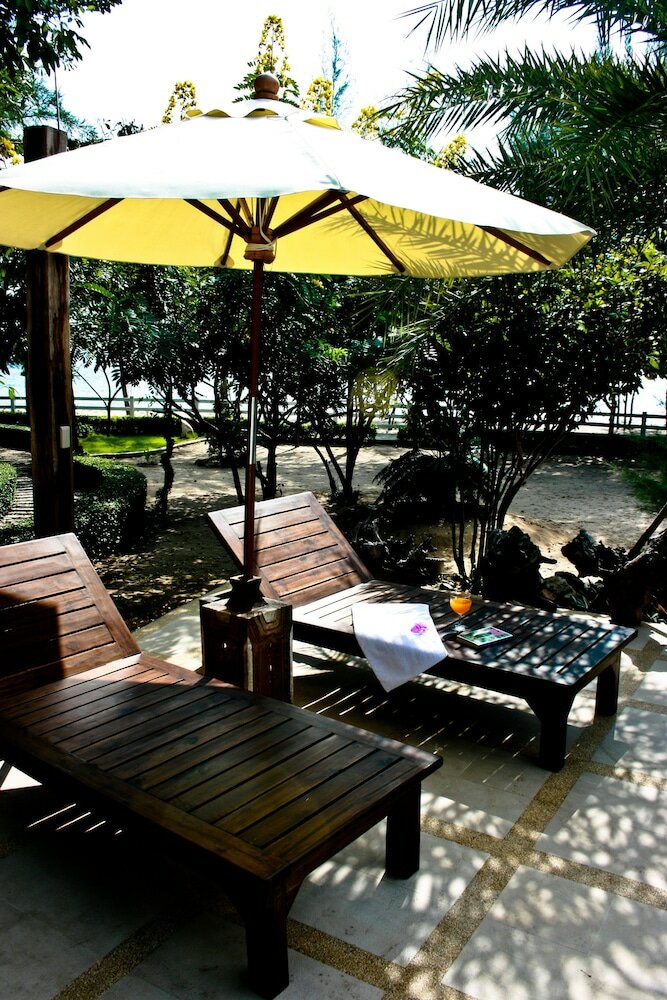 Фото Rocky Point Resort