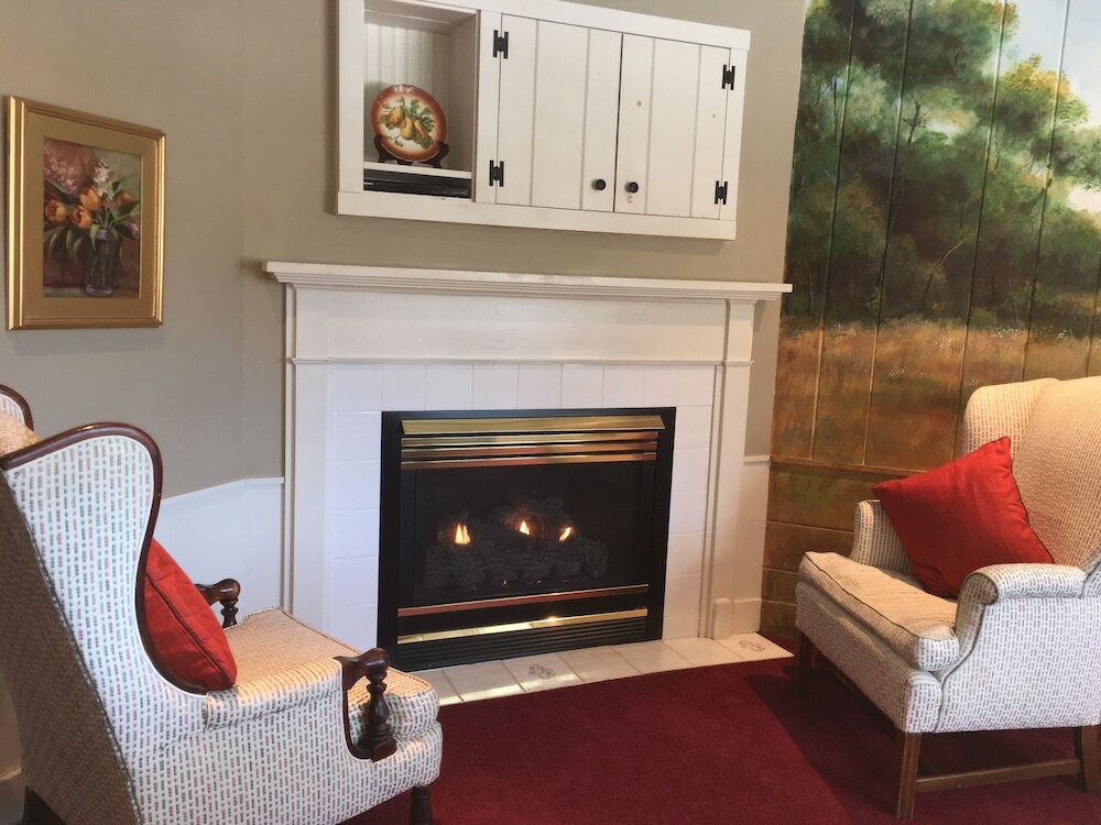 Фото Deerhill Inn