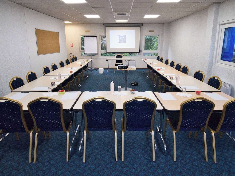 Фото Ibis budget Blois Centre