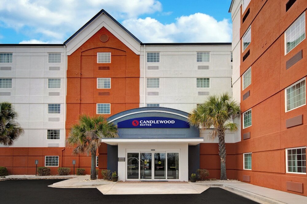 Фото Candlewood Suites, Columbia/Ft. Jackson, an Ihg Hotel