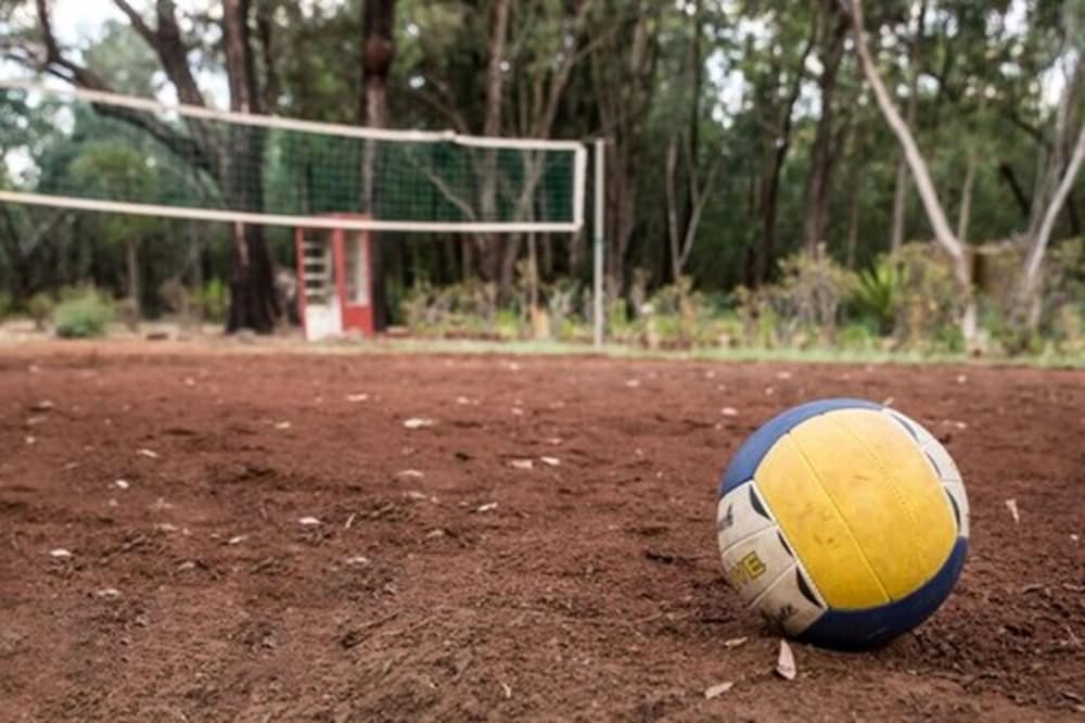 Фото Shangri-La Country Hotel