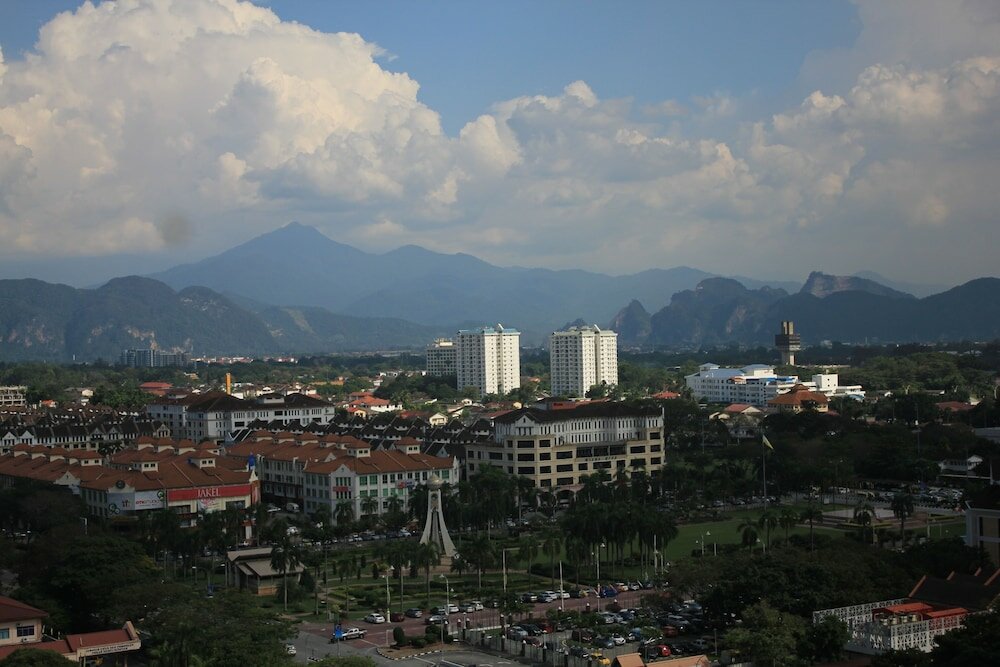 Фото Tower Regency Hotel & Apartments