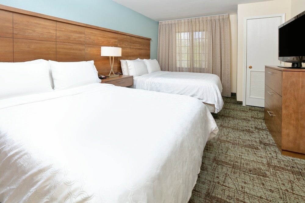 Фото Staybridge Suites Corning, an Ihg Hotel