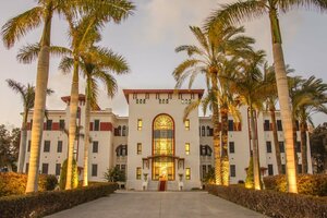 Гостиница Helnan Palace Hotel