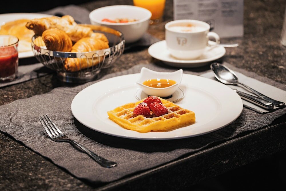 Фото Hotel Alpenhof