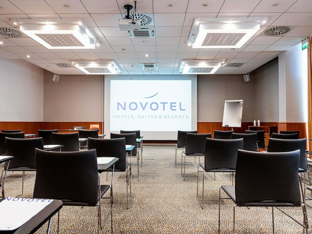 Фото Novotel Roma Est