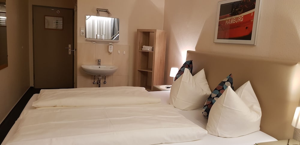 Фото Auto-Parkhotel