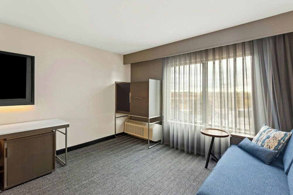 Фото Courtyard by Marriott Chicago Southeast/Hammond