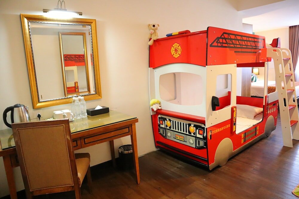 Фото Armenian Street Heritage Hotel