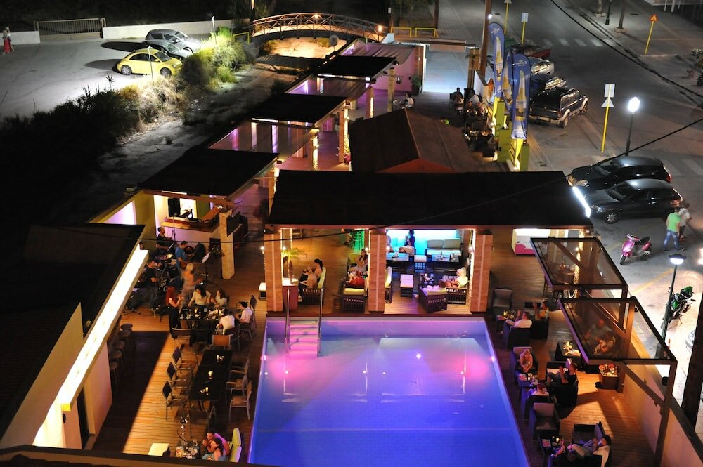 Фото Hotel Heleni Beach