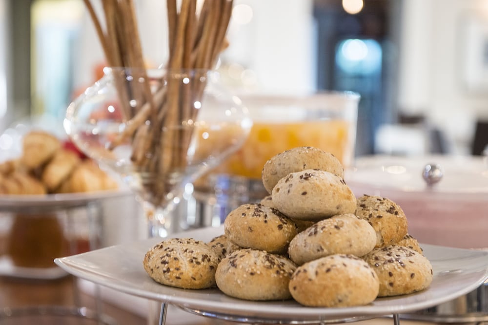 Фото Isola Sacra Rome Airport