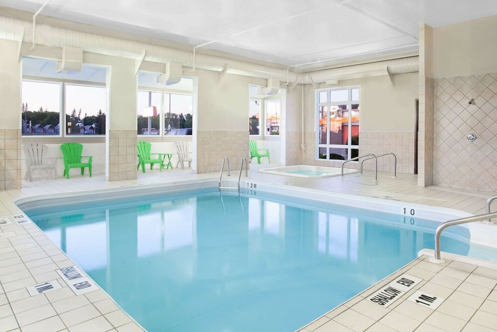 Фото Super 8 by Wyndham Brandon Mb