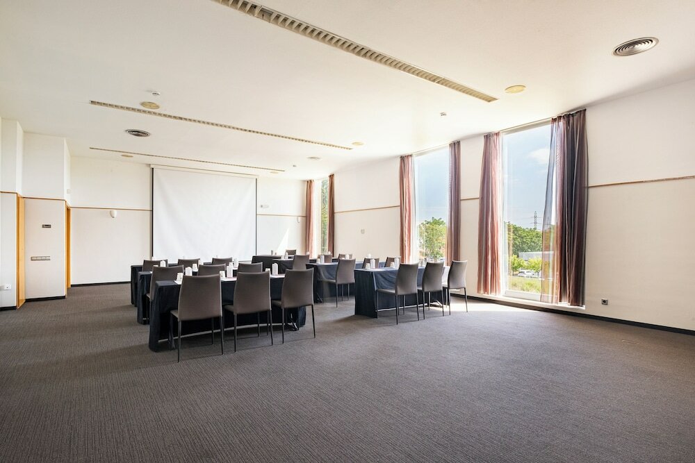 Фото Exe Parc del Vallés