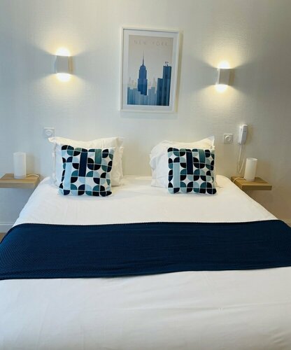 Внешний вид отеля Hôtel Porte Mars Reims Gare Centre в Реймсе, фото 3