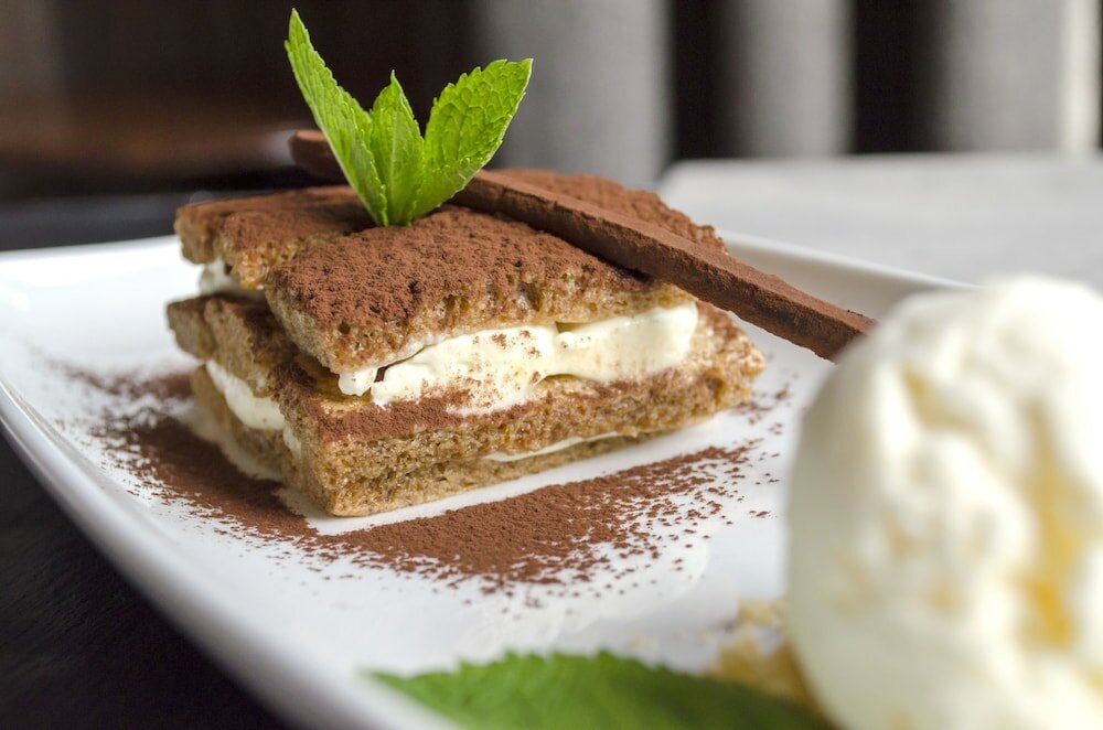 Фото The Bonham Hotel