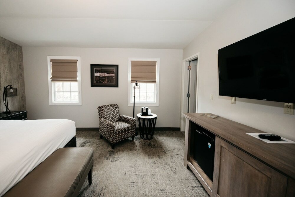 Фото The Railroad Inn