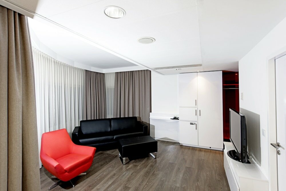 Фото Dormero Hotel Stuttgart