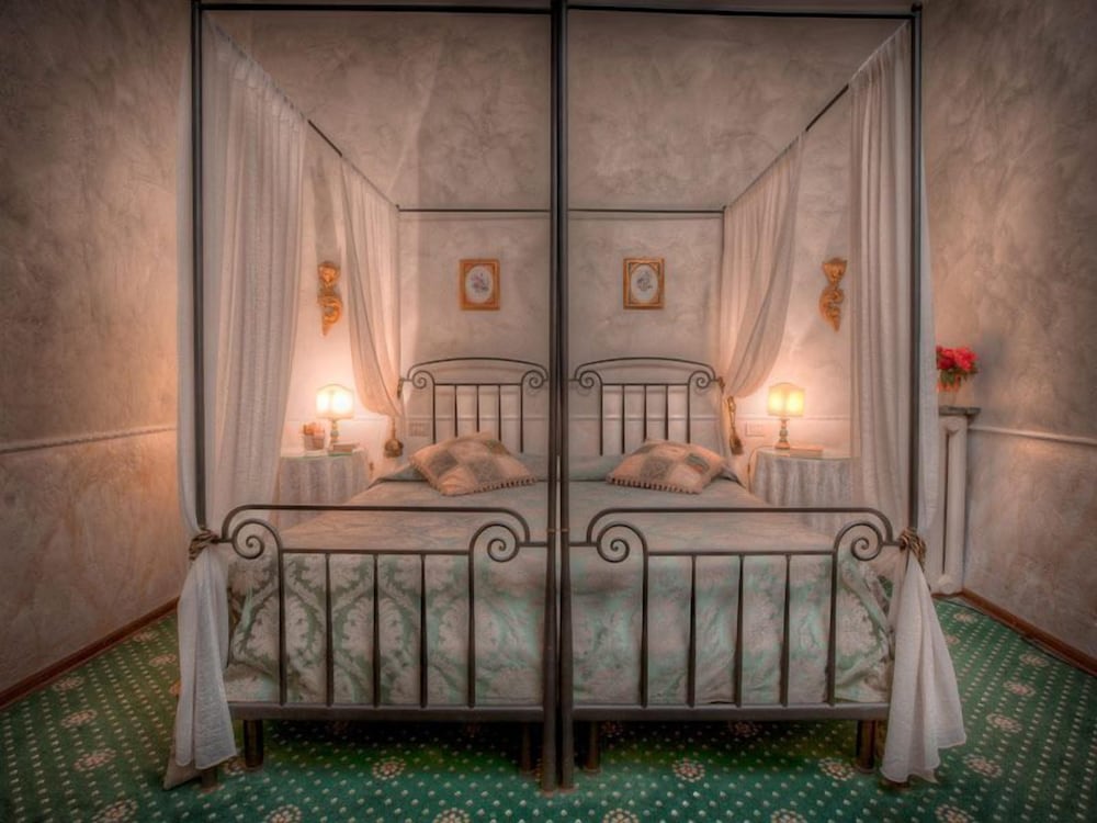 Фото Отель Torre Guelfa