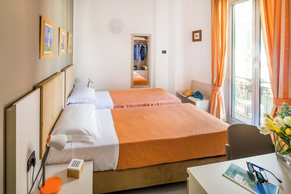 Фото Albergo la Piazzetta