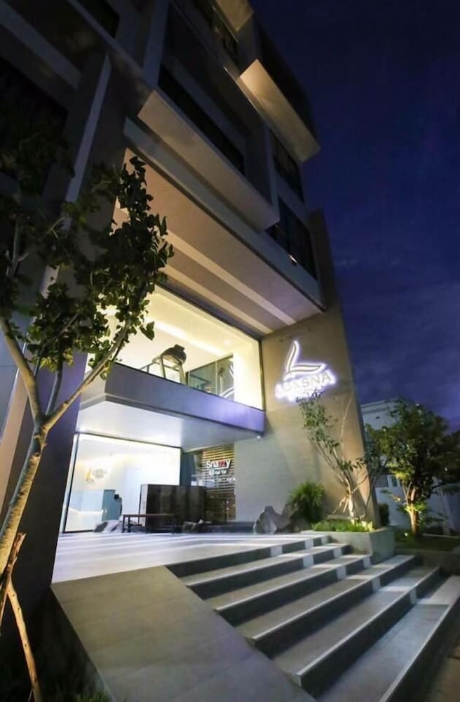 Фото Luxsna Residence