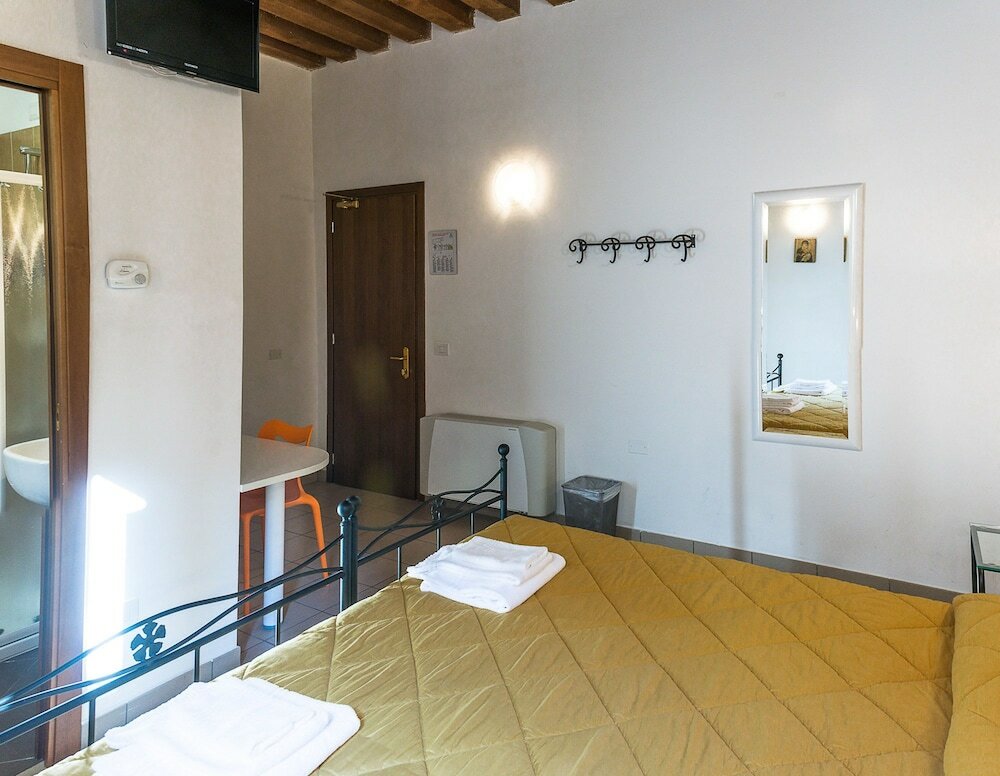 Фото Domus Clugiae