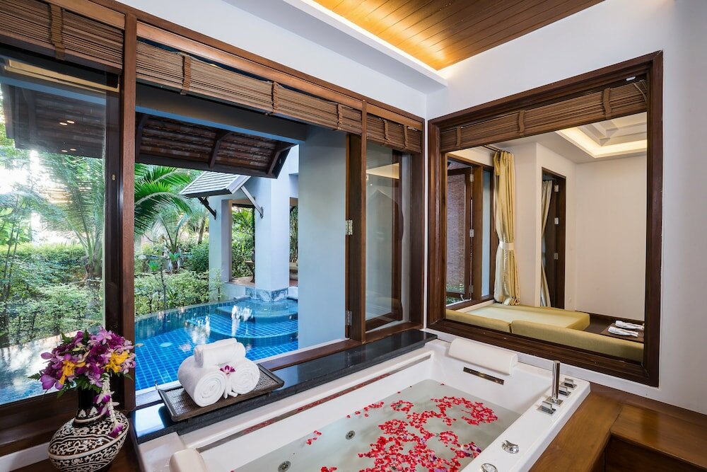 Фото Royal Muang Samui Villas