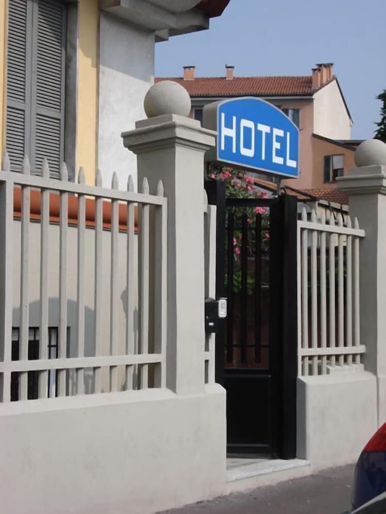 Фото Hotel Brenta Milano