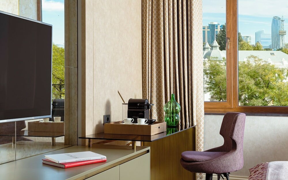 Фото Art Gallery Hotel