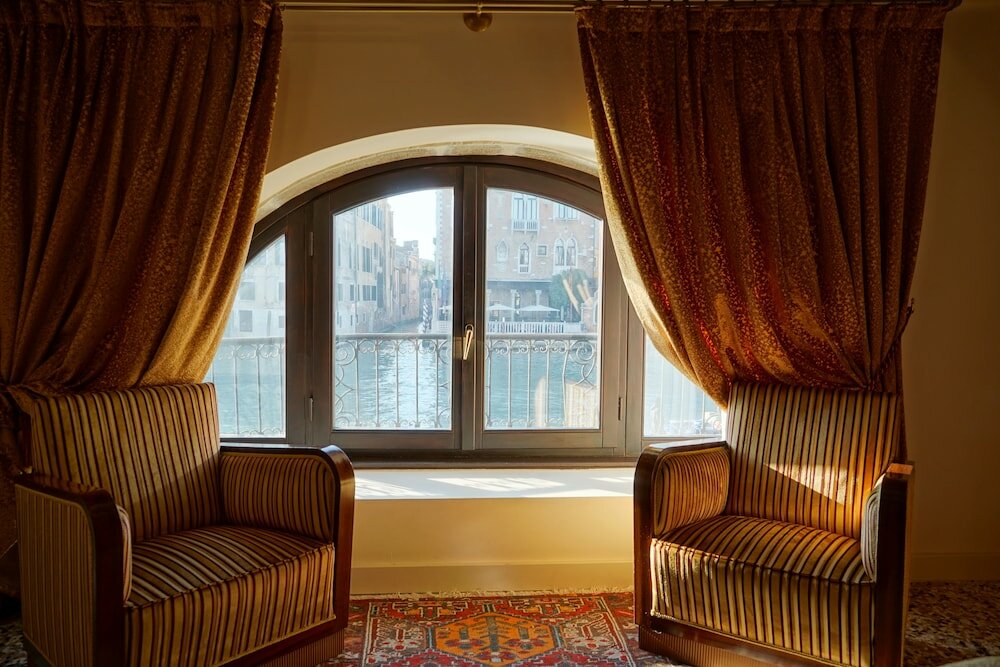 Фото Granda Sweet Suites